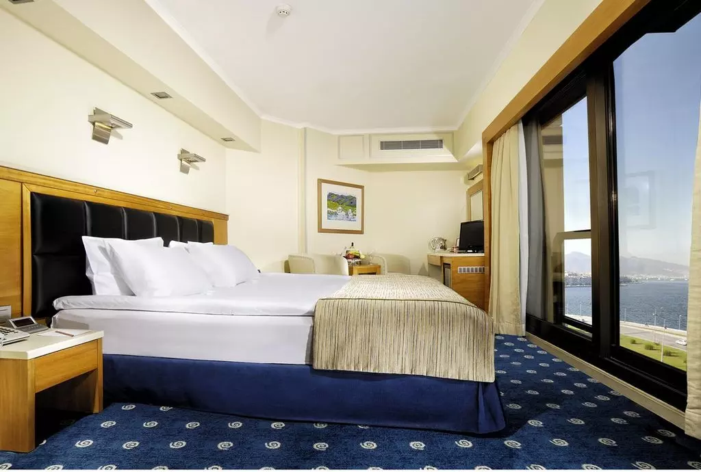 hotel best western plus izmir_shabavizparvaz_02.jpg